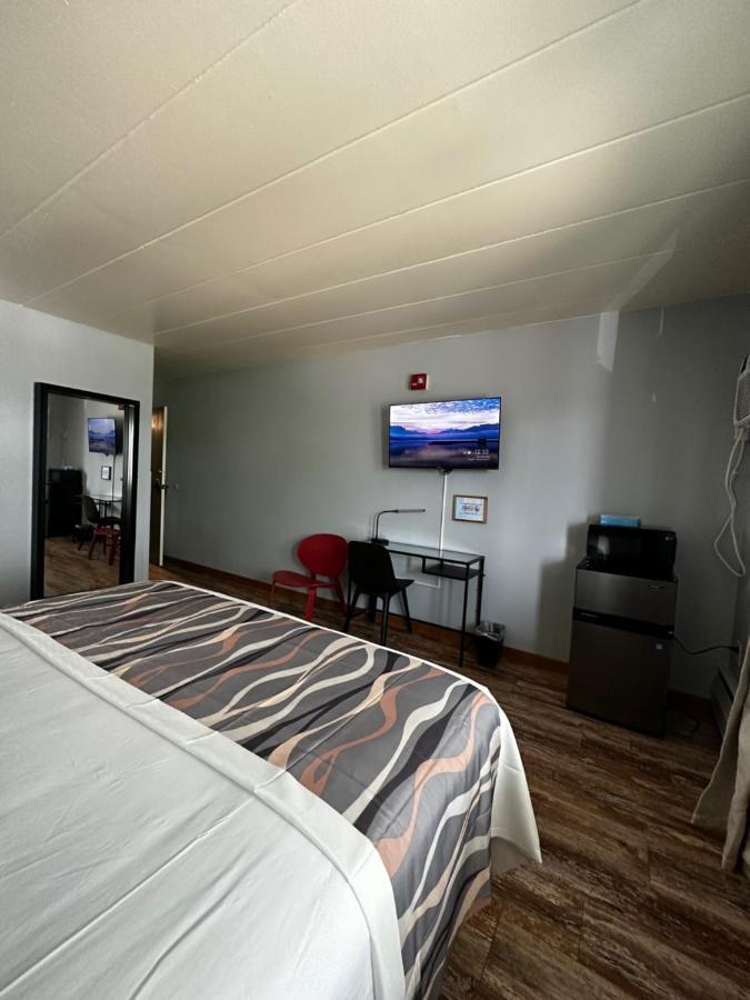 Valued Stay Aloha Madison Eksteriør bilde