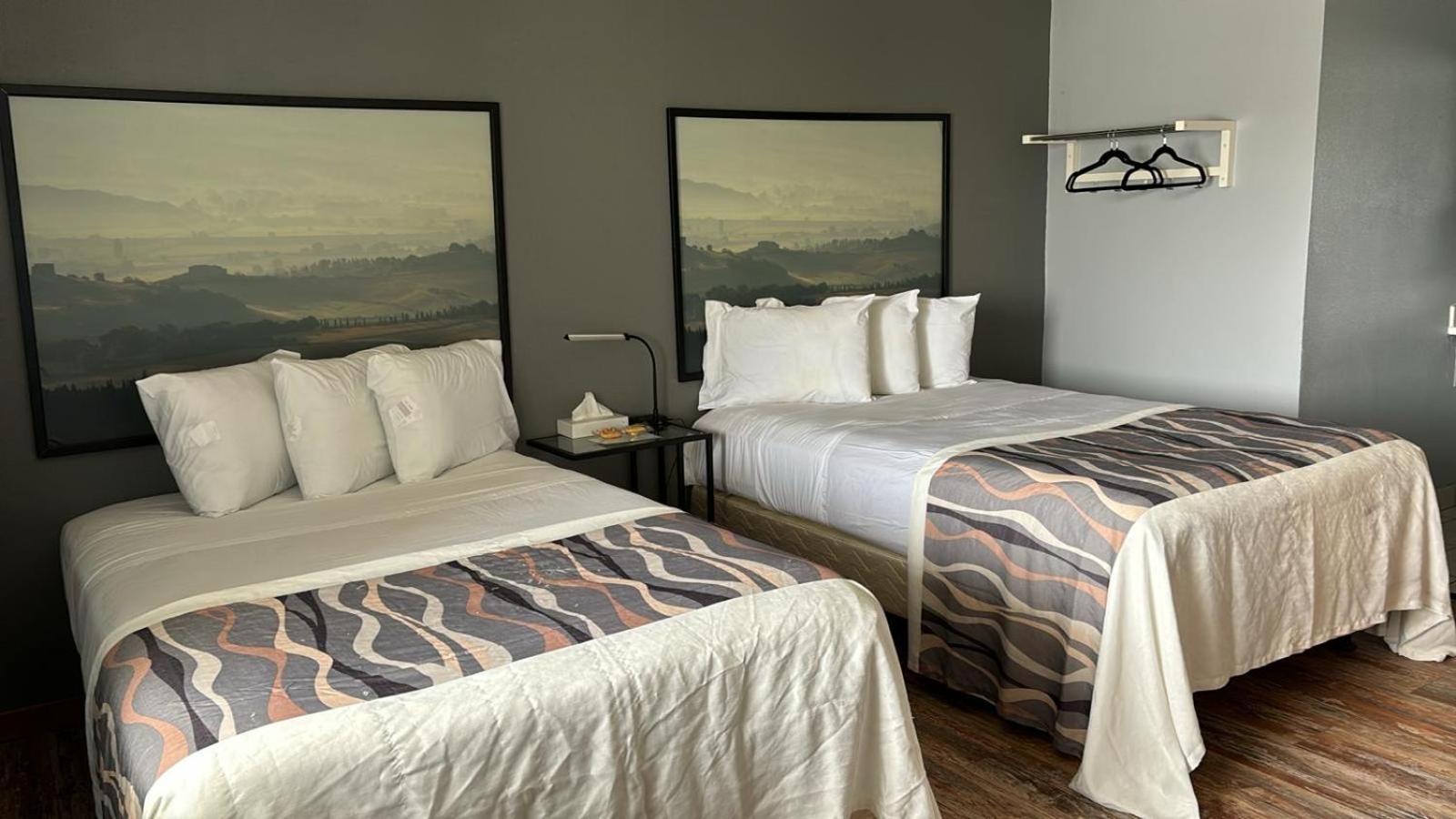 Valued Stay Aloha Madison Eksteriør bilde